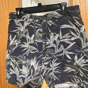 Patagonia Men's Black and Gray Floral Athletic Shorts
